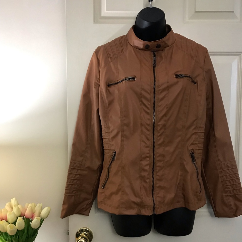 Jacket fake leather size Small